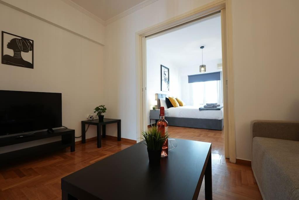 Syntagma Square, 70Sqm Pentelis Sunny Apartment Αθήνα Εξωτερικό φωτογραφία